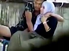 Hijab moderate closed